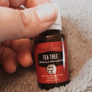 BNWT Young Living 15 mL Tea Tree Oil 🌱